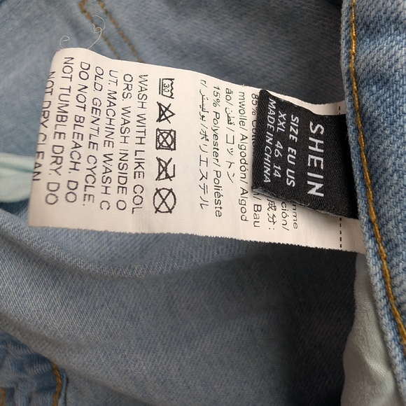 Distressed Denim Jeans Women's XXL - Picture 5 of 7